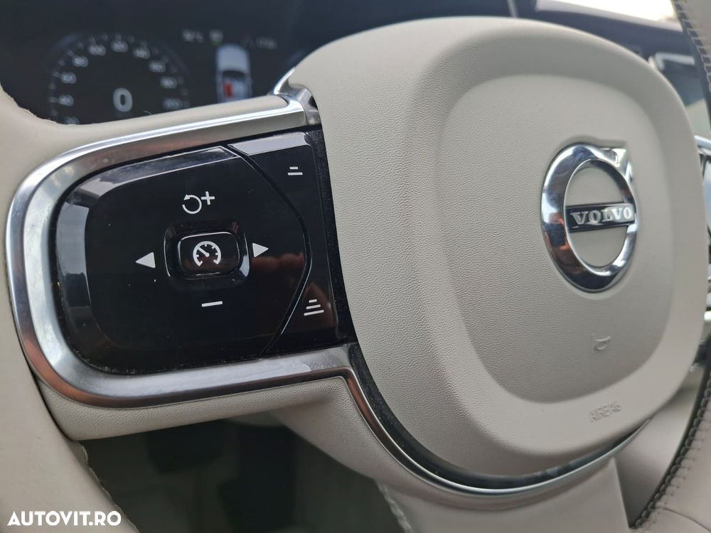Volvo S90 D3 Momentum - 27