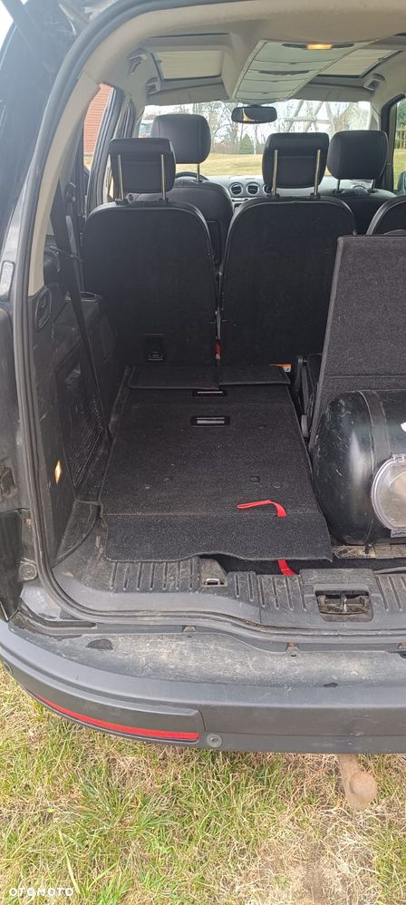 Ford Galaxy 2.0 Ghia - 12