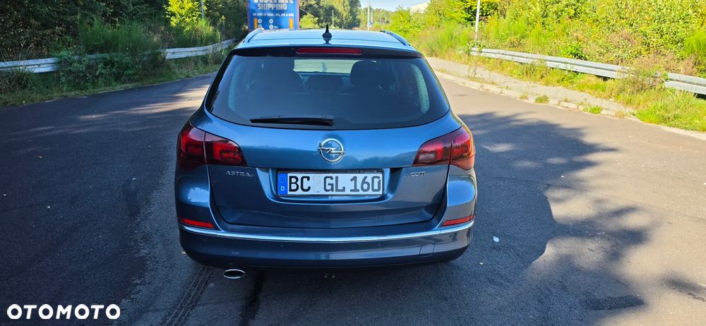 Opel Astra 2.0 CDTI Cosmo - 10
