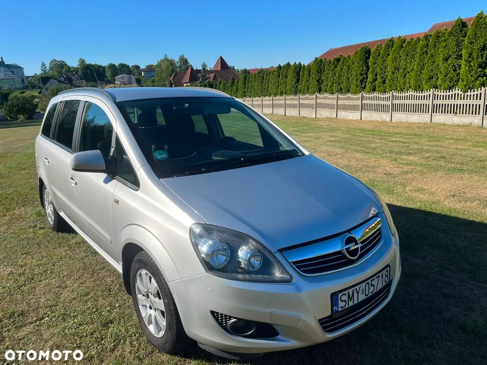 Opel Zafira 1.6 Enjoy EU5 - 2