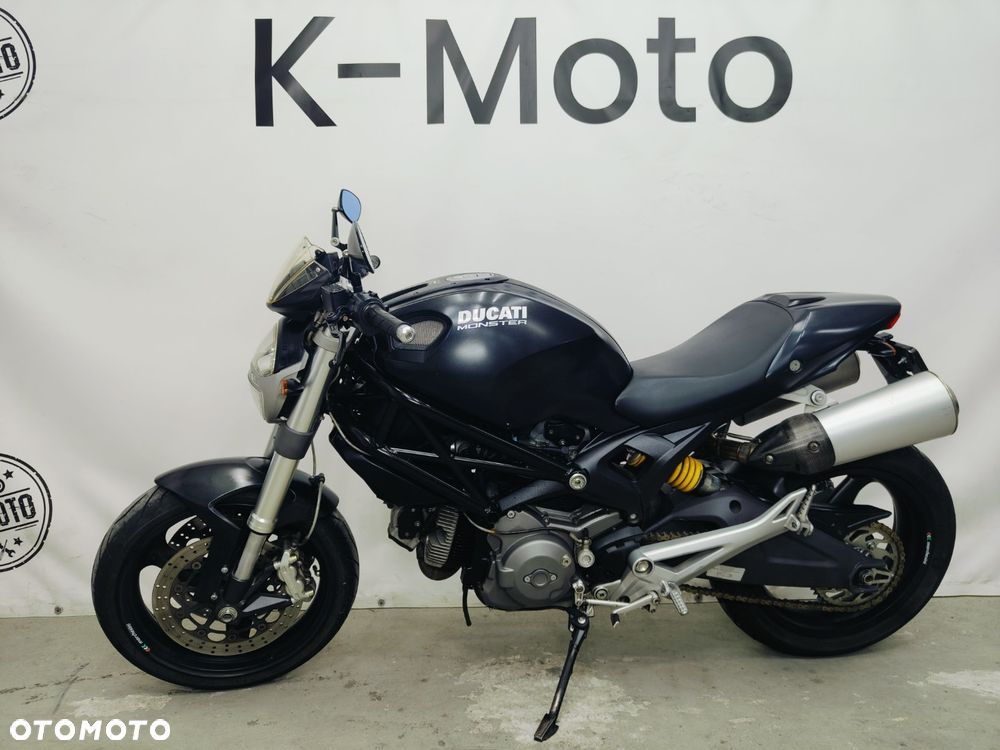 Ducati Monster - 17
