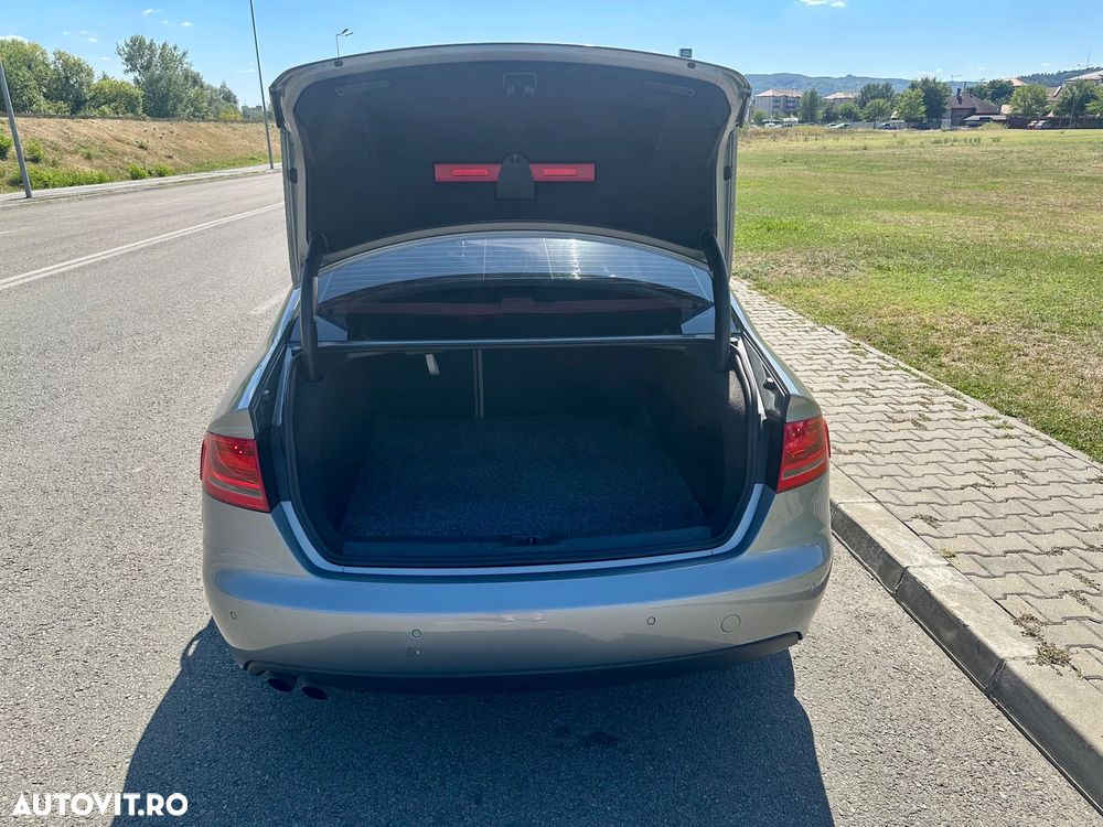 Audi A4 Limuzina - 8
