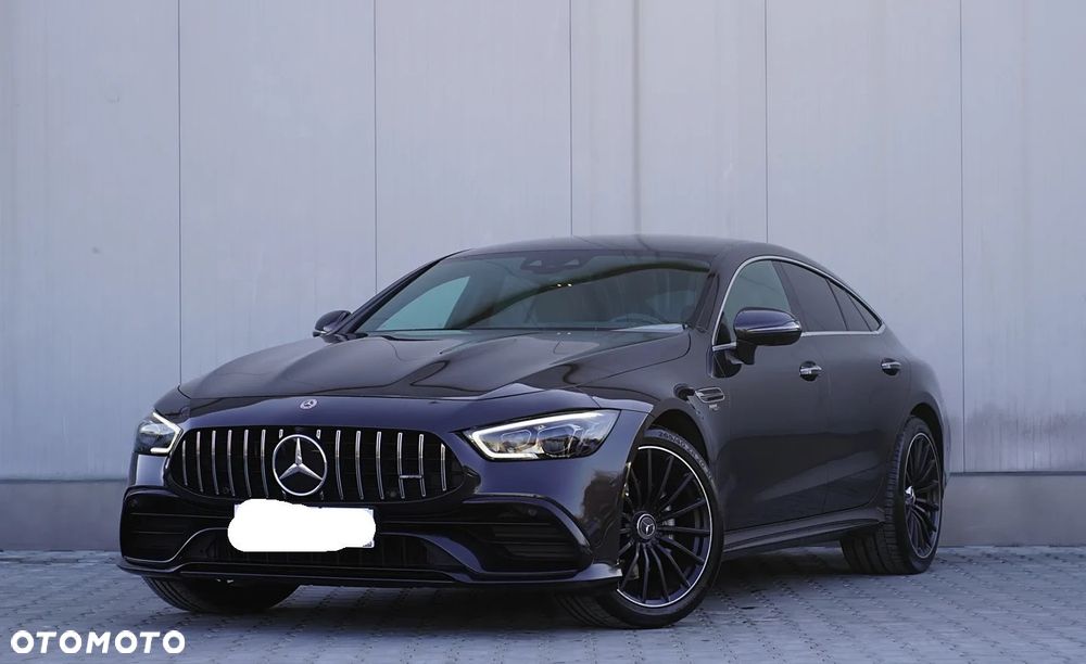 Mercedes-Benz AMG GT - 1
