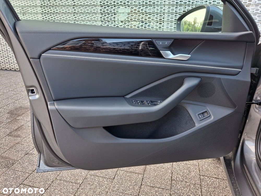 Volkswagen Passat - 10