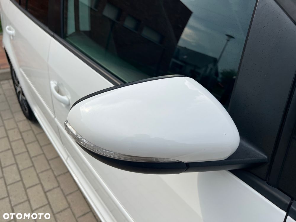Volkswagen Touran 1.6 TDI DPF Comfortline - 9