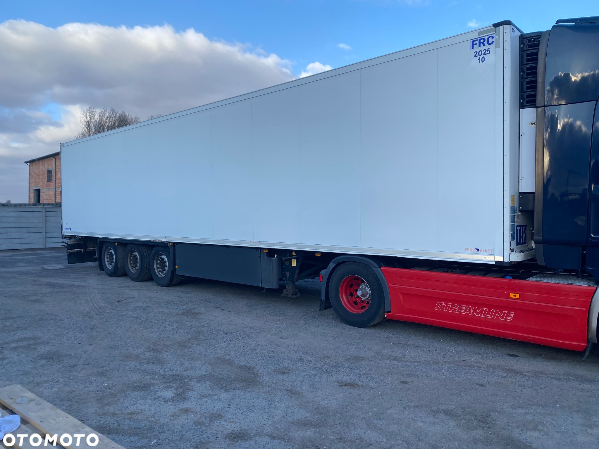 Schmitz Cargobull SKO - 9