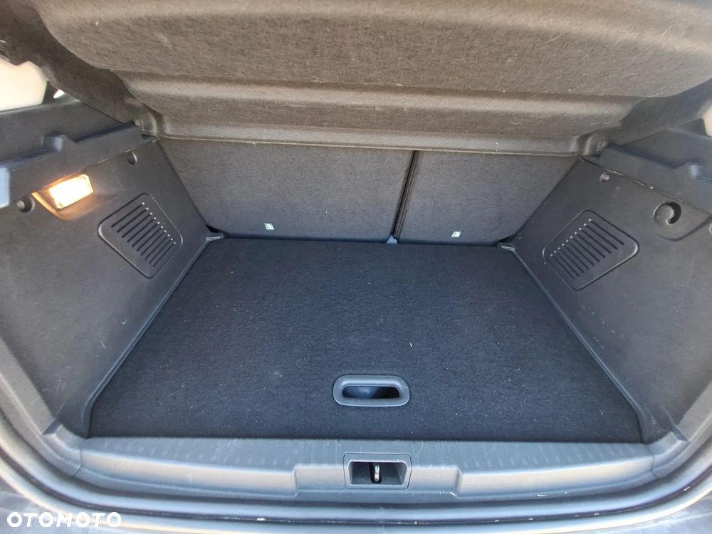 Renault Captur 1.2 Energy TCe Intens EDC - 21