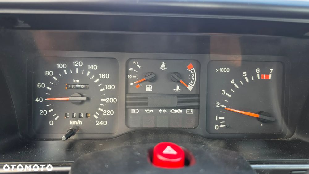Ford Sierra - 12