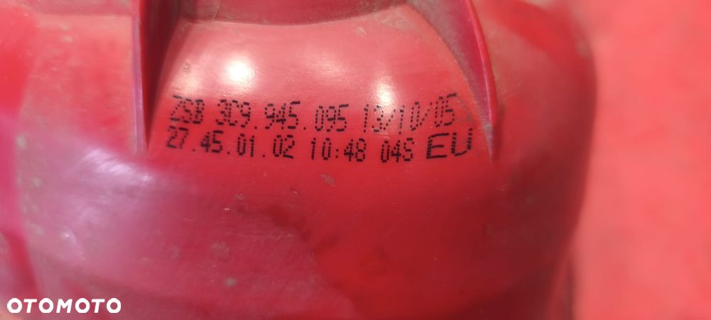 LAMPA LEWA TYŁ 3C9945095 VW PASSAT B6 - 5