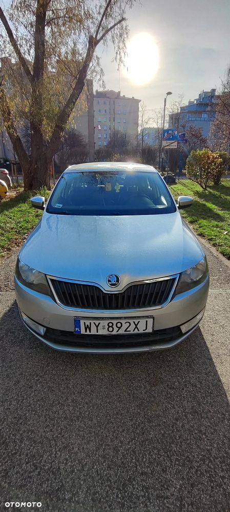 Skoda RAPID 1.2 TSI Ambition - 8