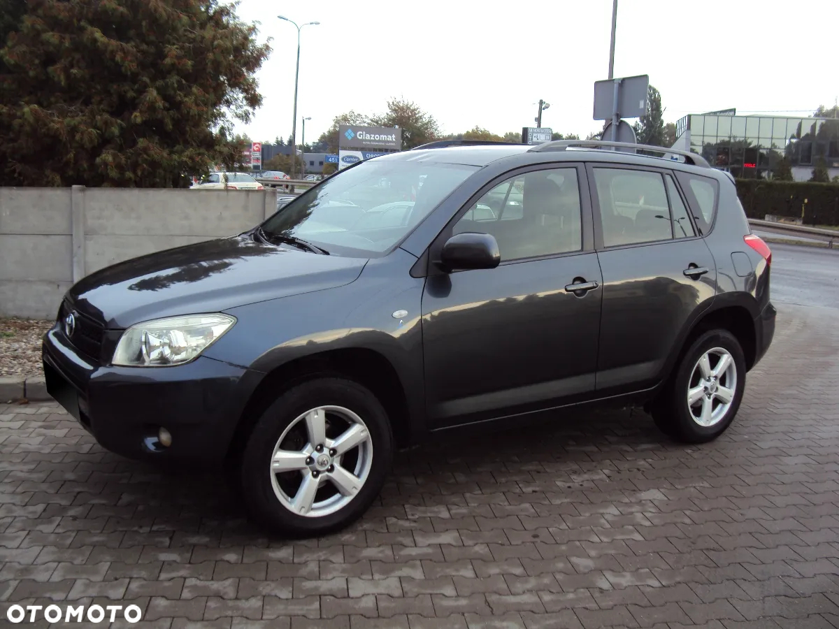 Toyota RAV4 2.2 D-4D 4x4 Sol - 9