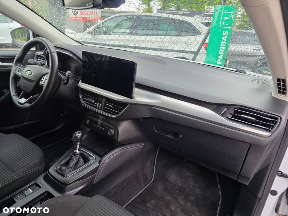 Ford Focus 1.5 EcoBlue STart-Stopp-System TITANIUM X - 20