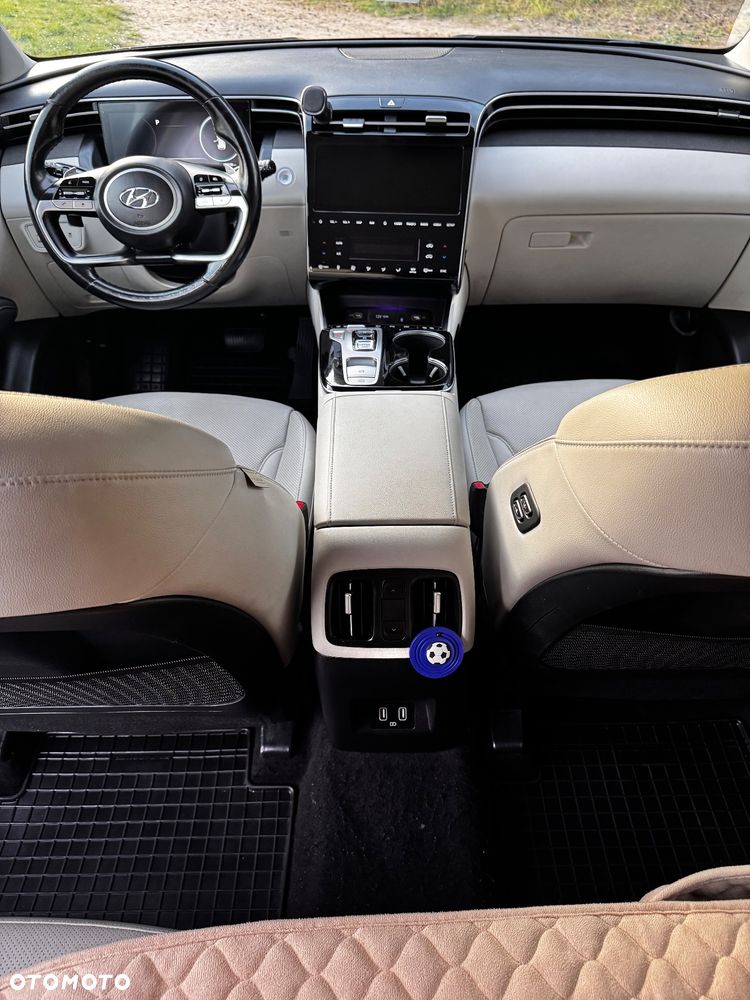 Hyundai Tucson - 13