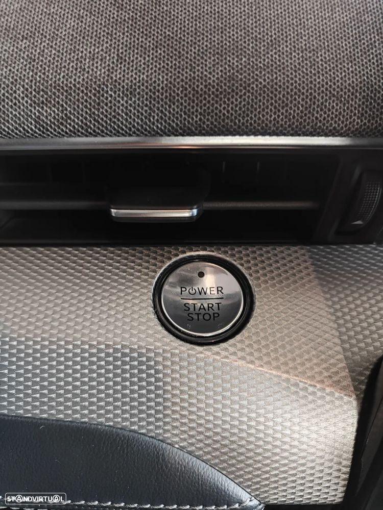 Ford Mustang Mach-E 98.7 kWh Premium - 33