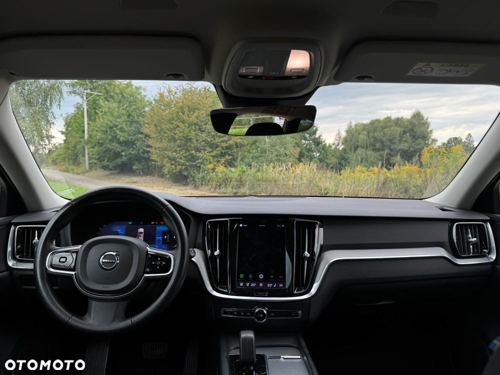 Volvo V60 Cross Country Plus B4 D AWD - 24