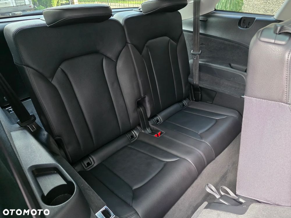 Audi Q7 3.0 TFSI Quattro Tiptronic - 23