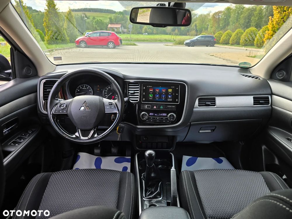 Mitsubishi Outlander 2.0 2WD Edition - 26
