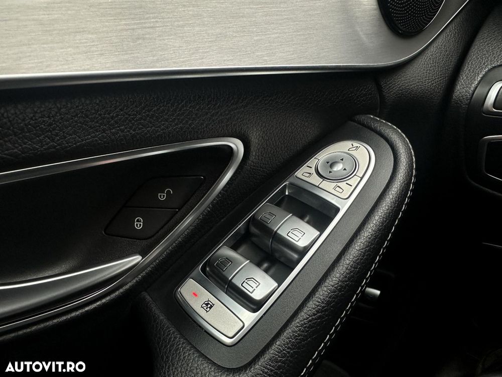 Mercedes-Benz C - 21