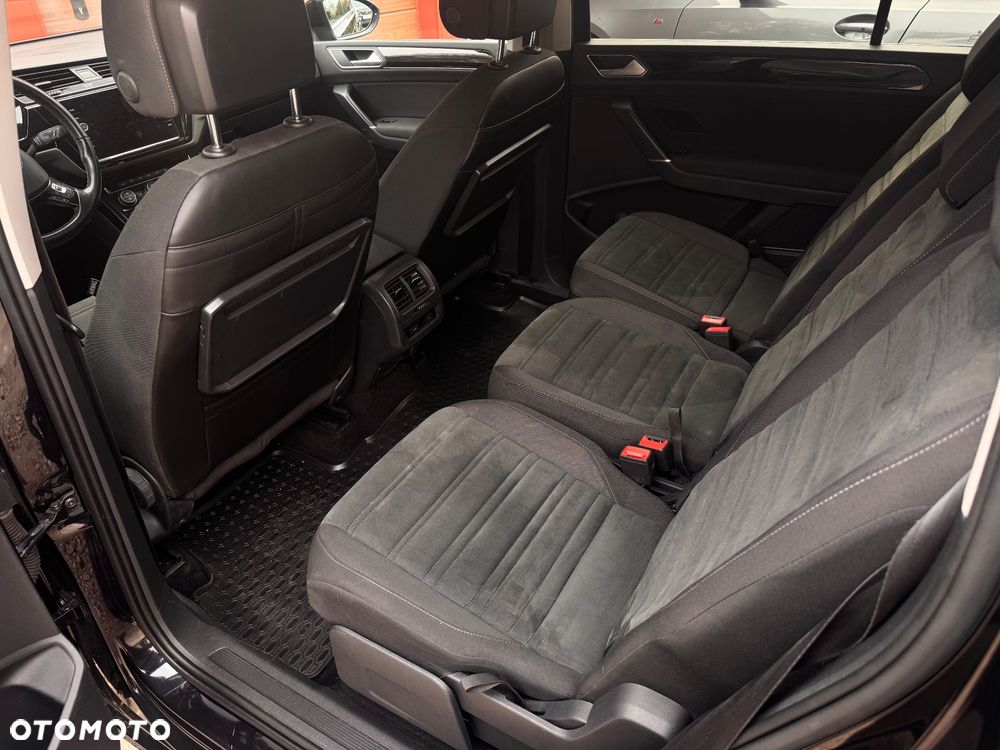 Volkswagen Touran 1.4 TSI BMT Highline DSG - 22