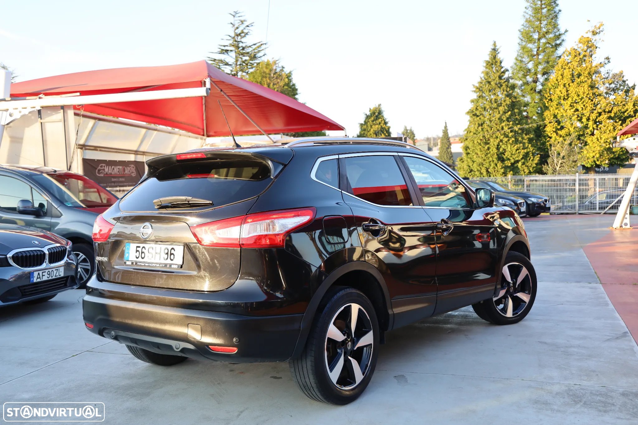 Nissan Qashqai 1.5 dCi N-Connecta 18 - 3