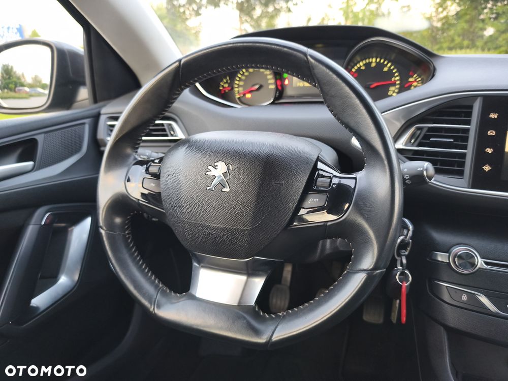 Peugeot 308 1.6 e-HDi Active S&S - 30