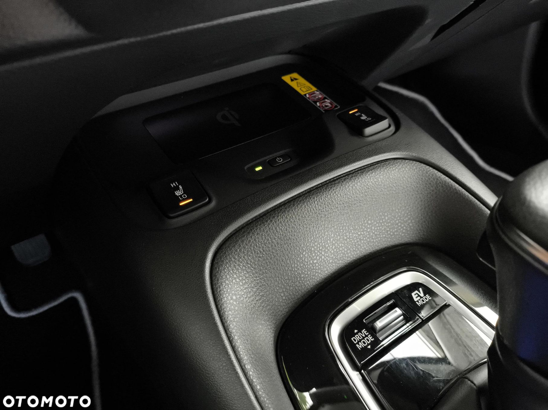 Toyota Corolla 1.8 Hybrid Style - 27