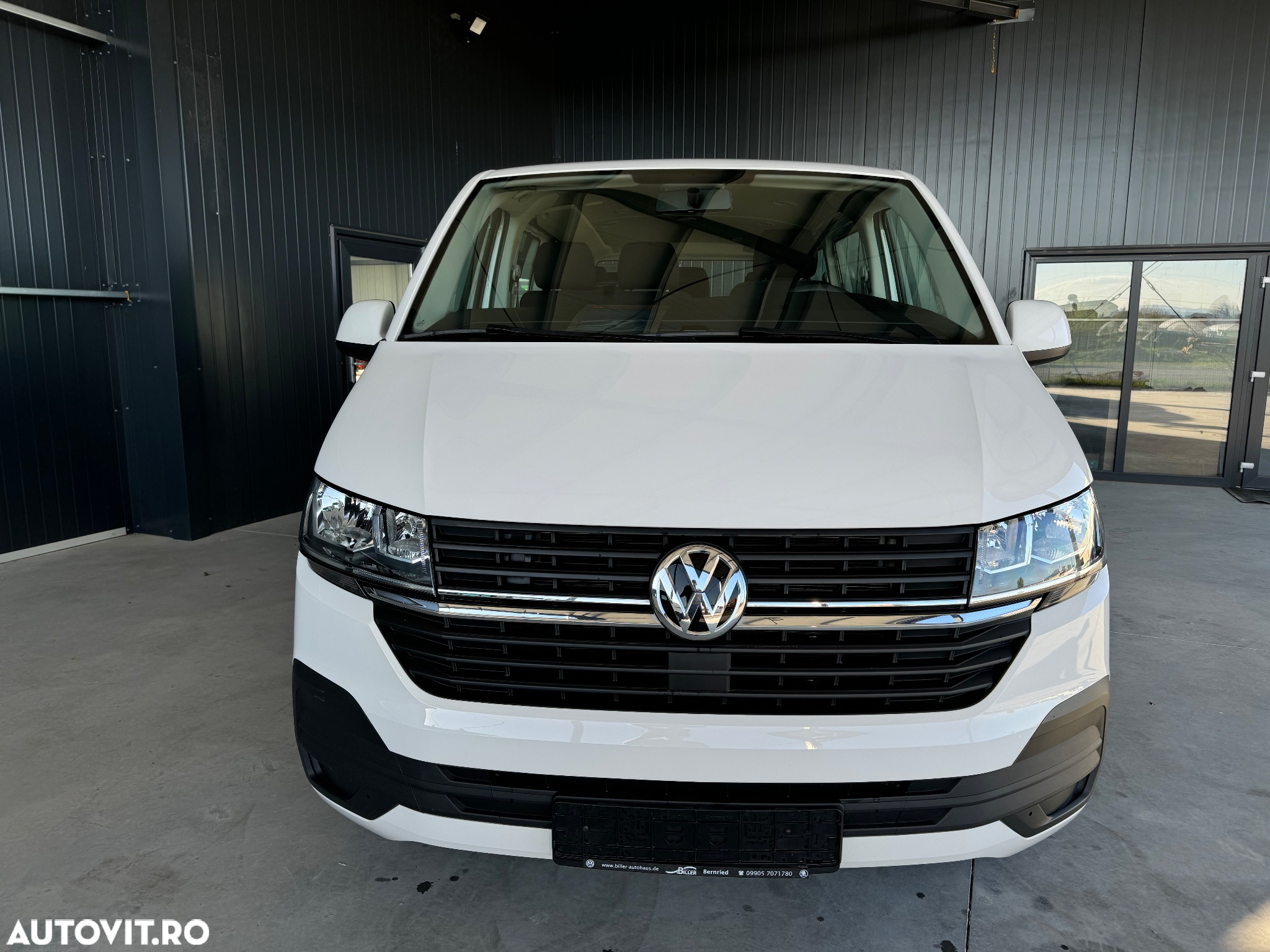 Volkswagen Transporter - 10