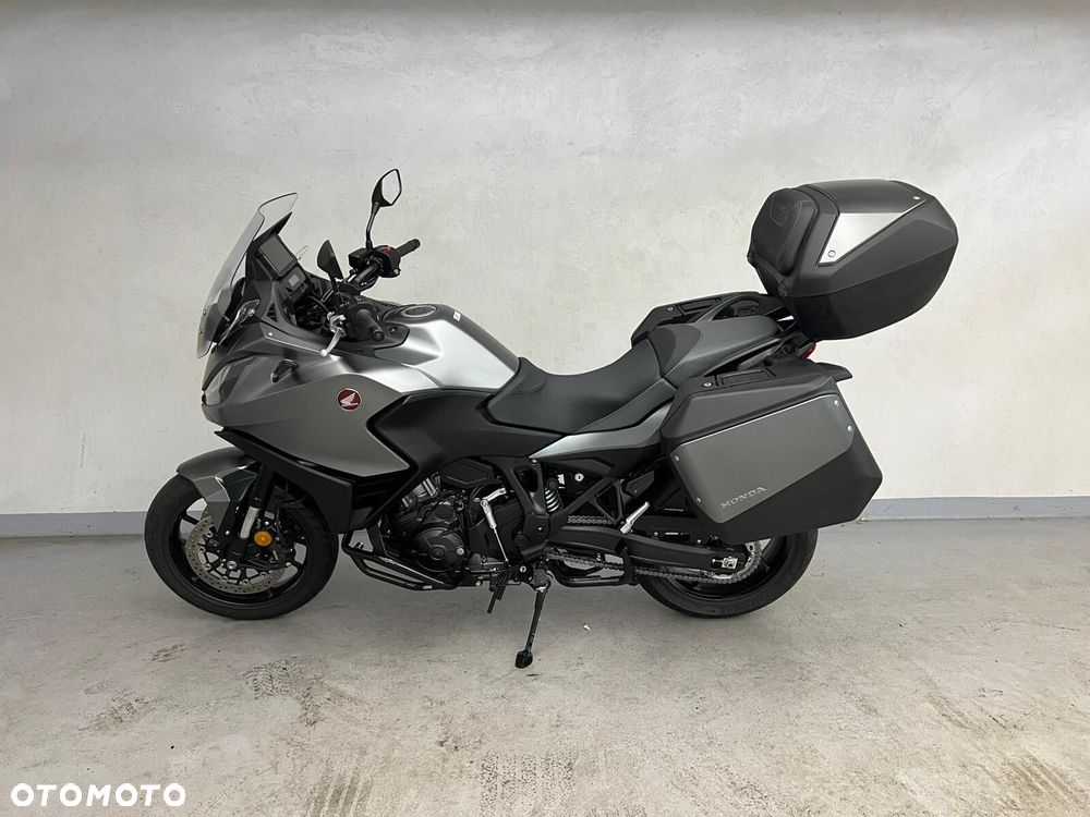 Honda NTV - 4