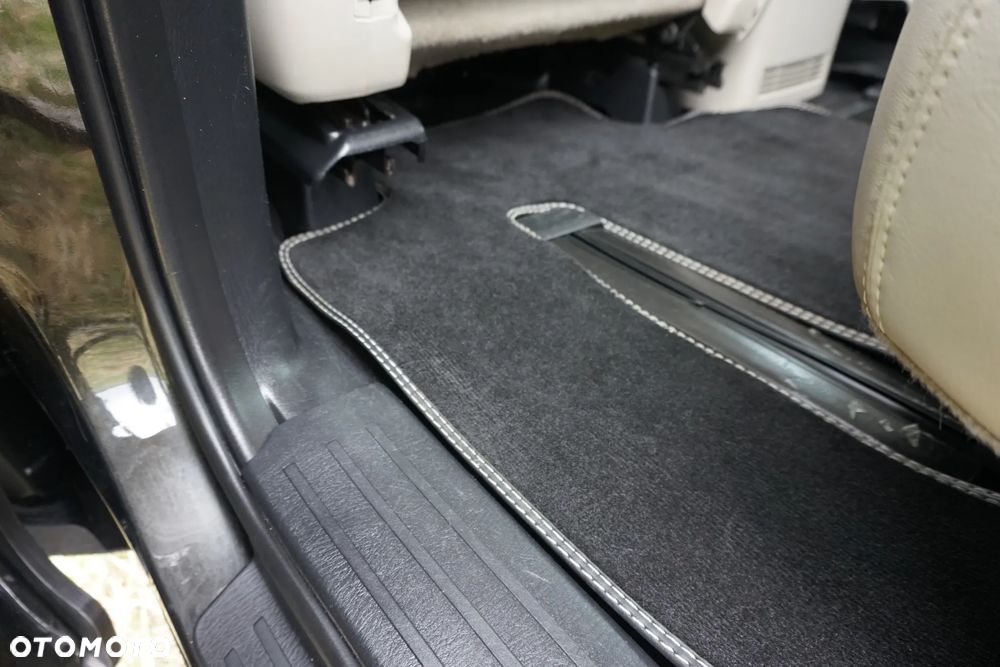 Mazda CX-9 3.7 V6 - 17