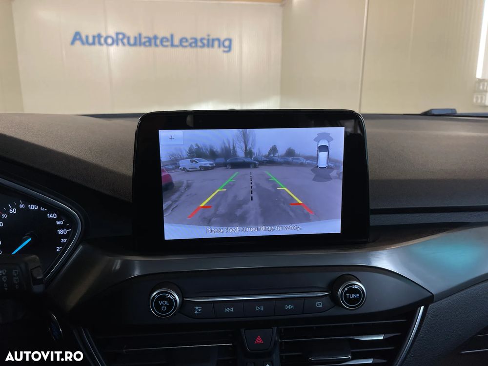 Ford Focus 1.0 EcoBoost MHEV Titanium - 12