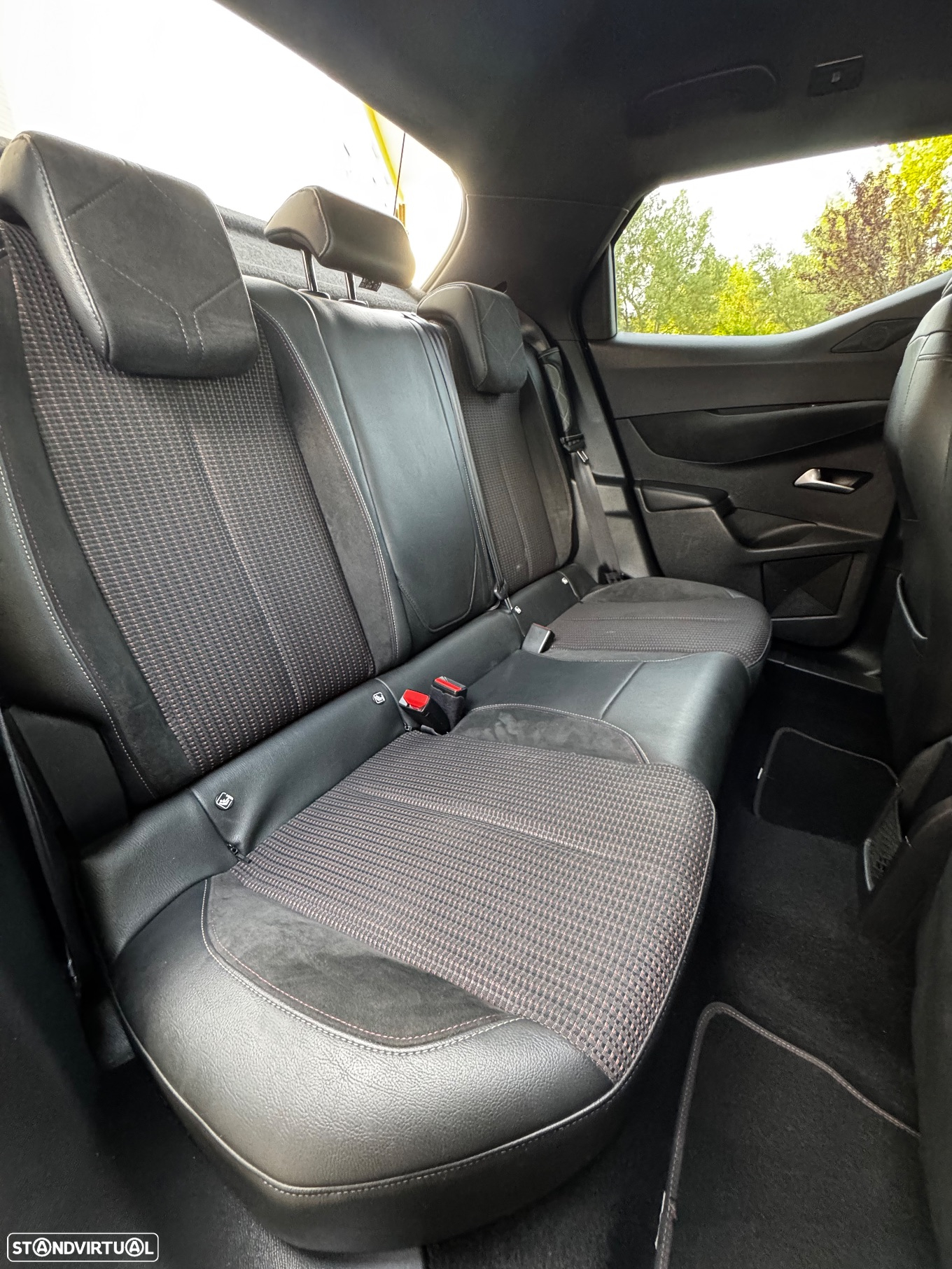 DS DS3 Crossback 1.5 BlueHDi Performance Line EAT8 - 20