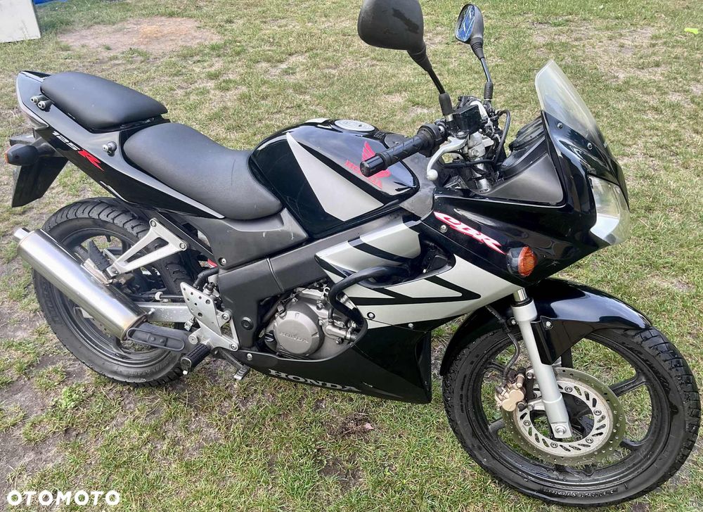 Honda CBR - 3