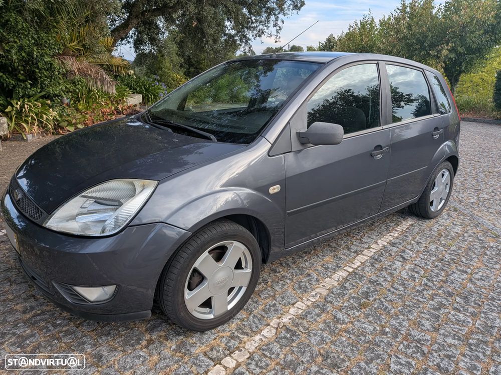 Ford Fiesta 1.25 Trend - 8