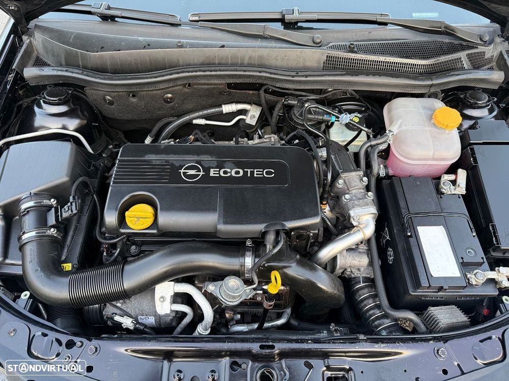 Opel Astra GTC - 17