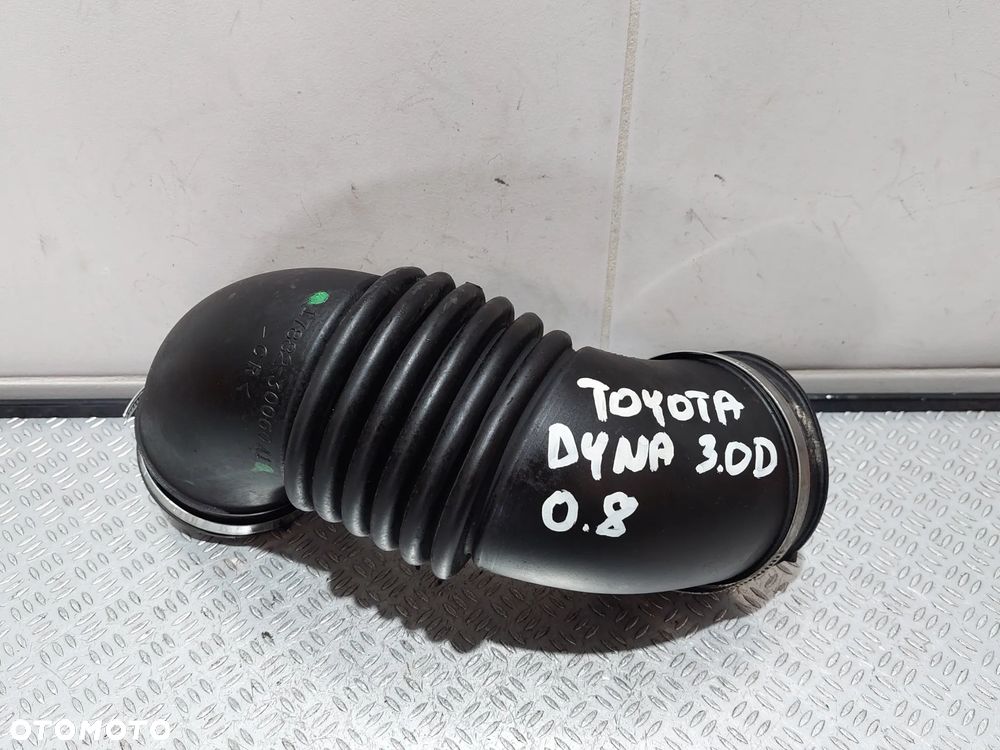 RURA WĄŻ POWIETRZA TOYOTA DYNA R2008 3,0 DISEL NR 1788230060A1 - 1
