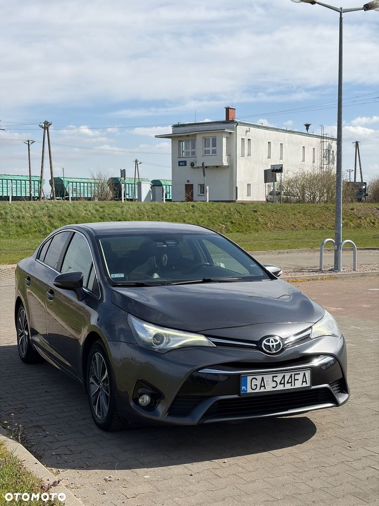 Toyota Avensis 1.8 Prestige - 4