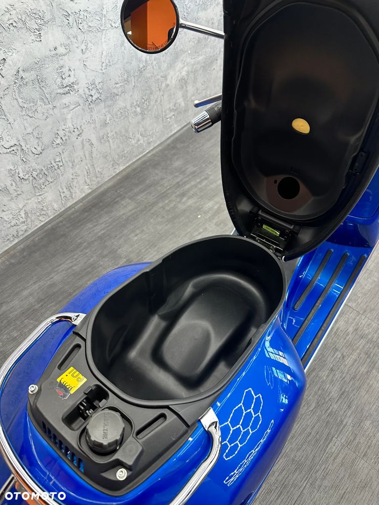 Vespa GTS - 6