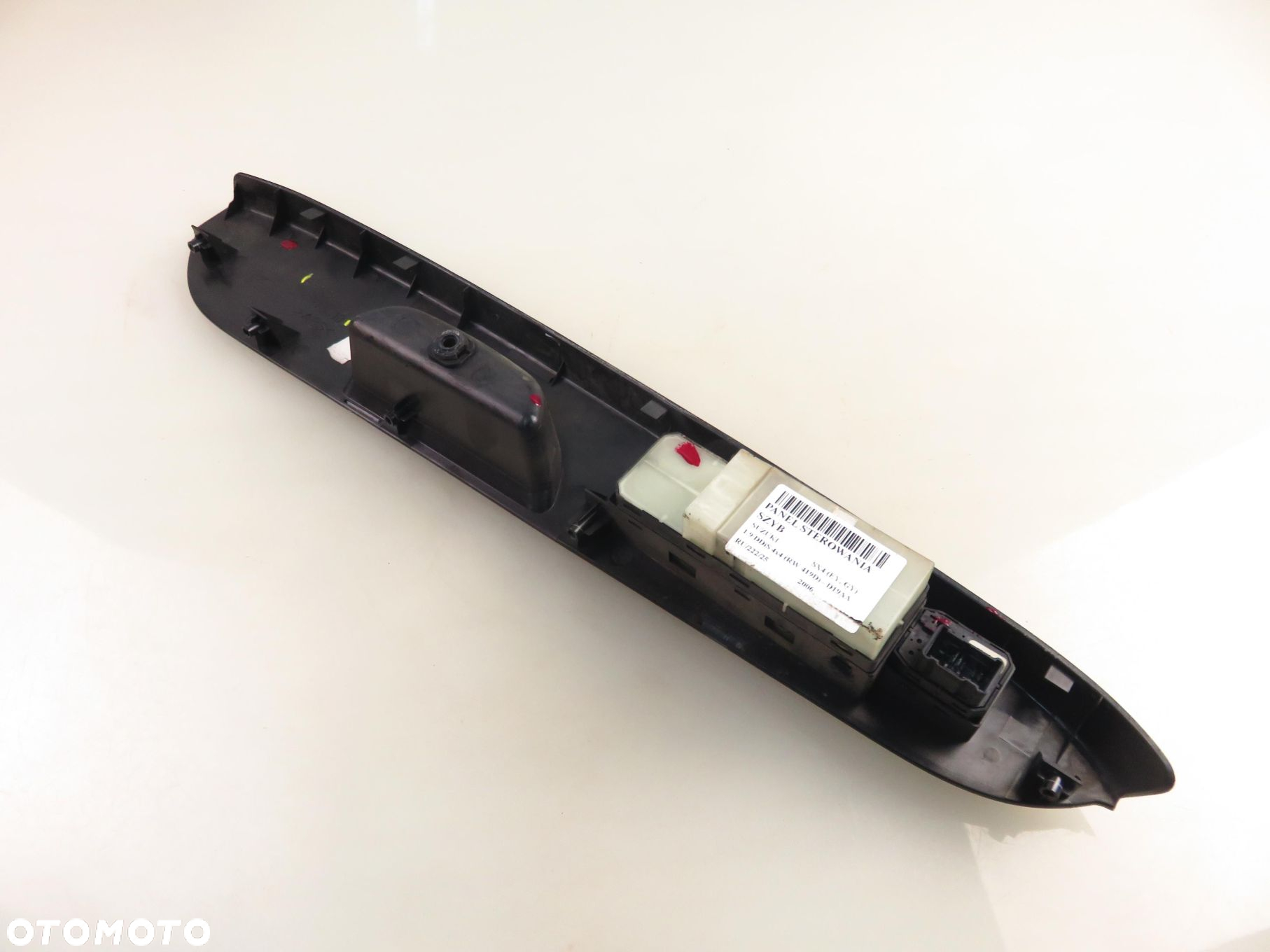 PANEL SZYB SUZUKI SX4 (EY, GY) 8372579J10 - 5