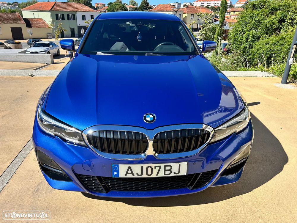 BMW 330 - 14