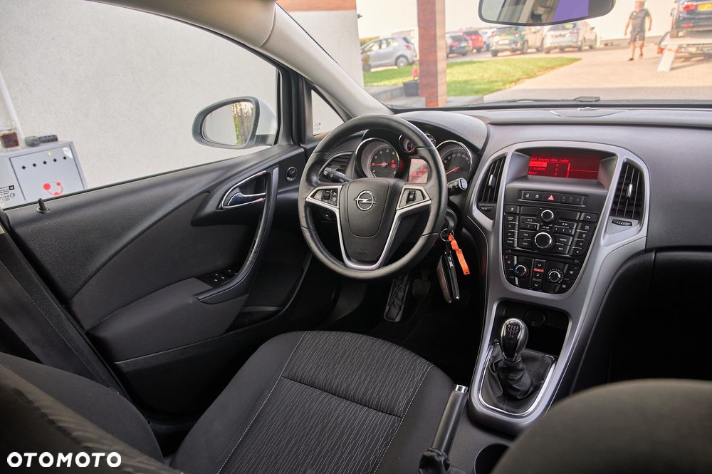 Opel Astra 1.6 Style - 31