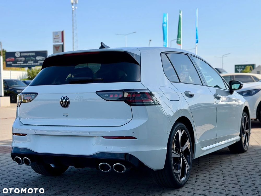 Volkswagen Golf 2.0 TSI 4Motion R DSG - 5