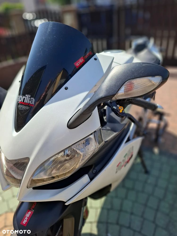 Aprilia RSV - 14