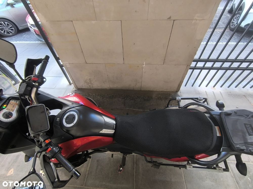 Suzuki V-STROM - 7