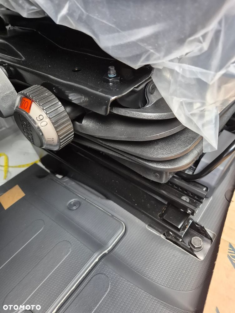Citroën Jumper Skrzynia 4,2 x 2,2 8palet 2.2 140KM LED/KAMERA !! OD RĘKI !! - 13