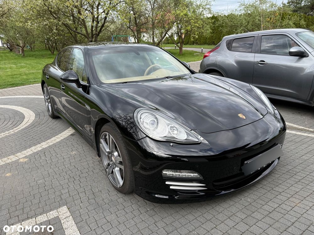 Porsche Panamera 4 PDK - 2