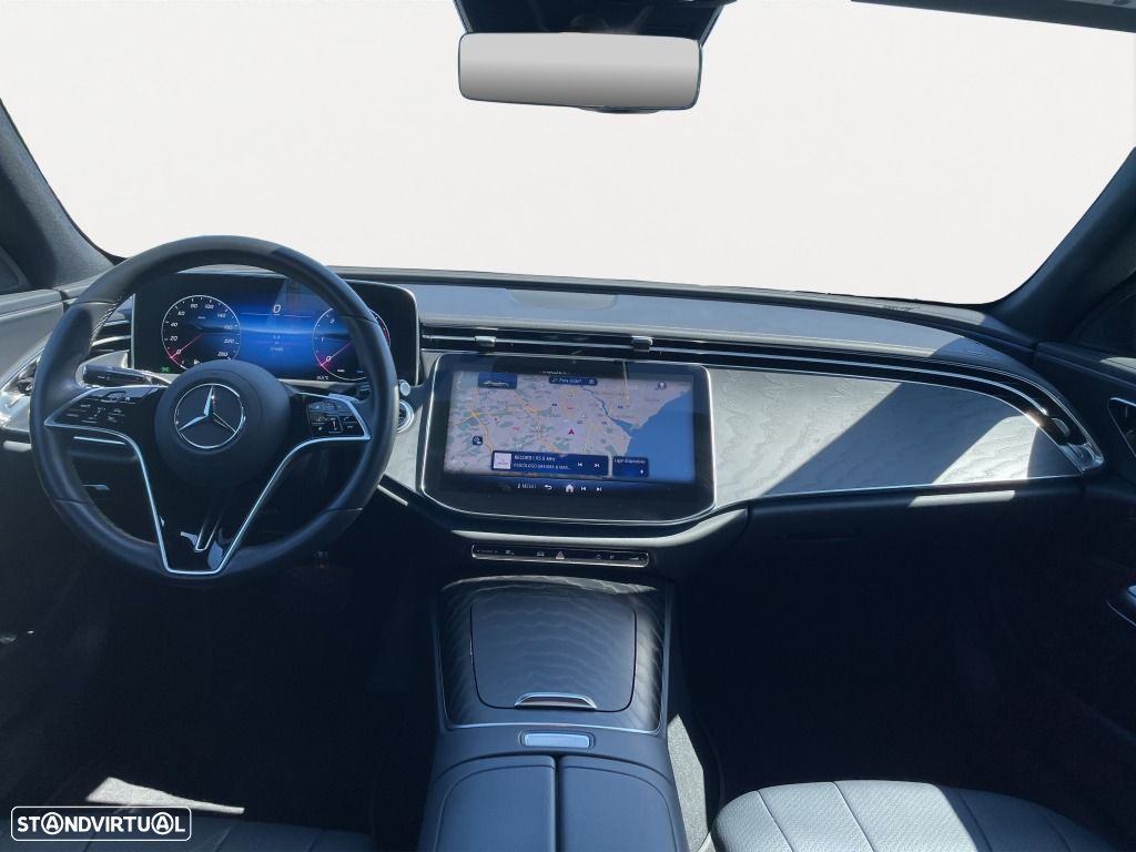 Mercedes-Benz E 220 d - 10