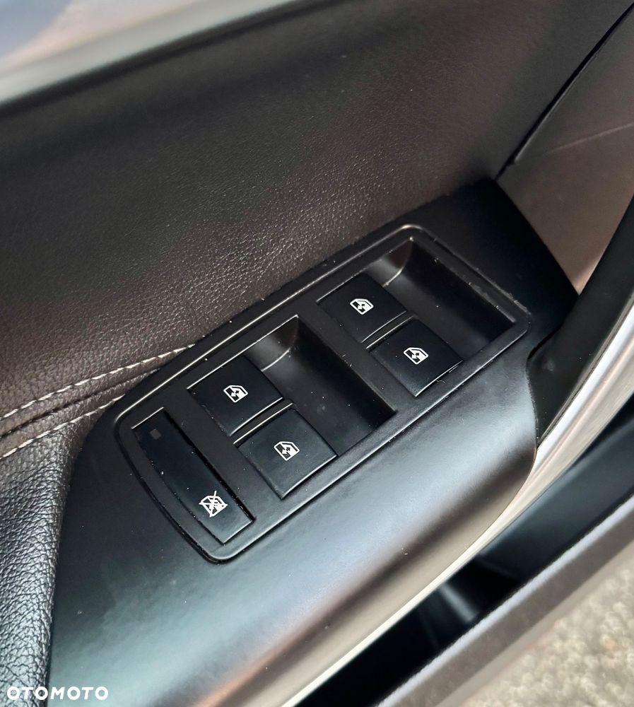 Opel Insignia 2.0 CDTI Cosmo - 24