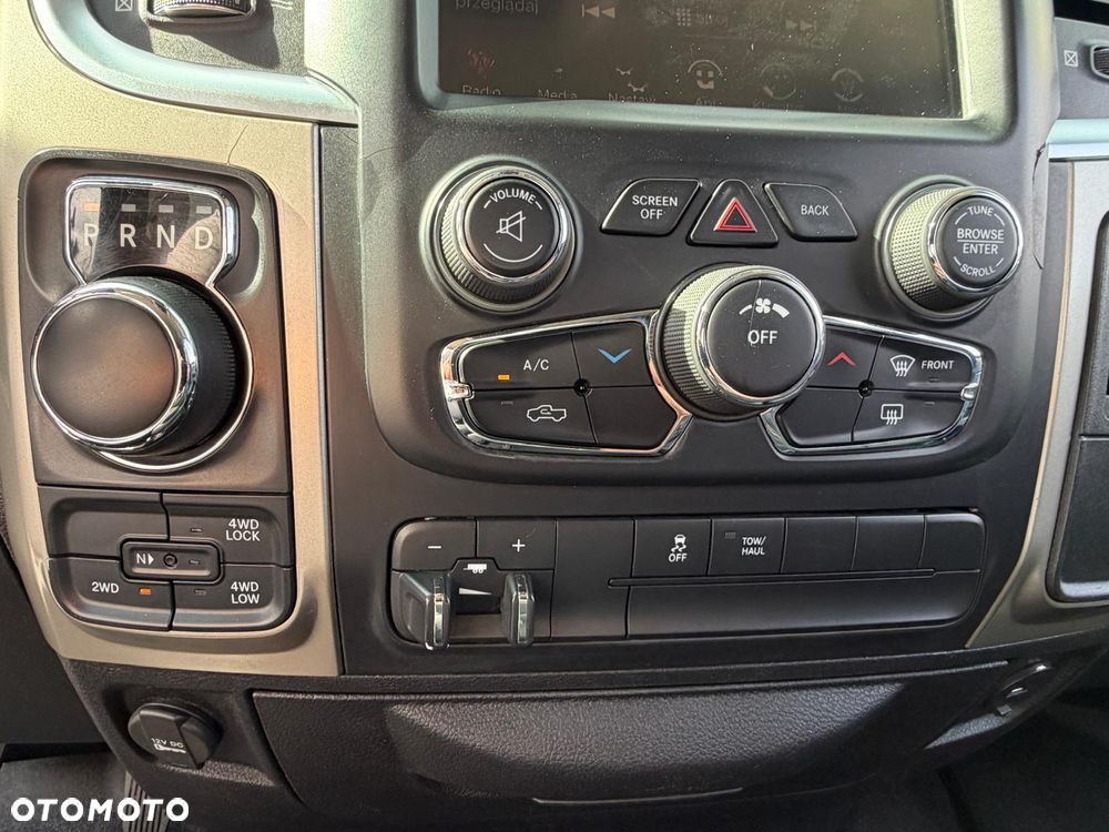 RAM 1500 Crew Cab Laramie - 29