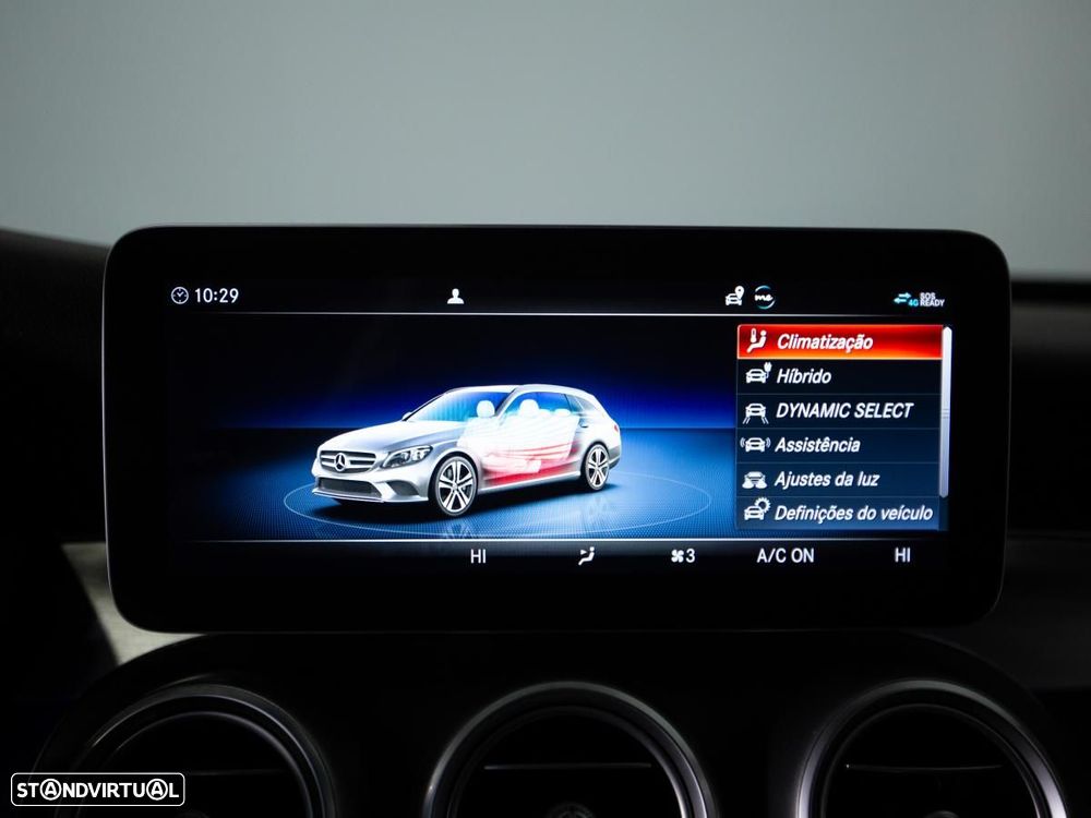 Mercedes-Benz C 300 de AMG Line - 24