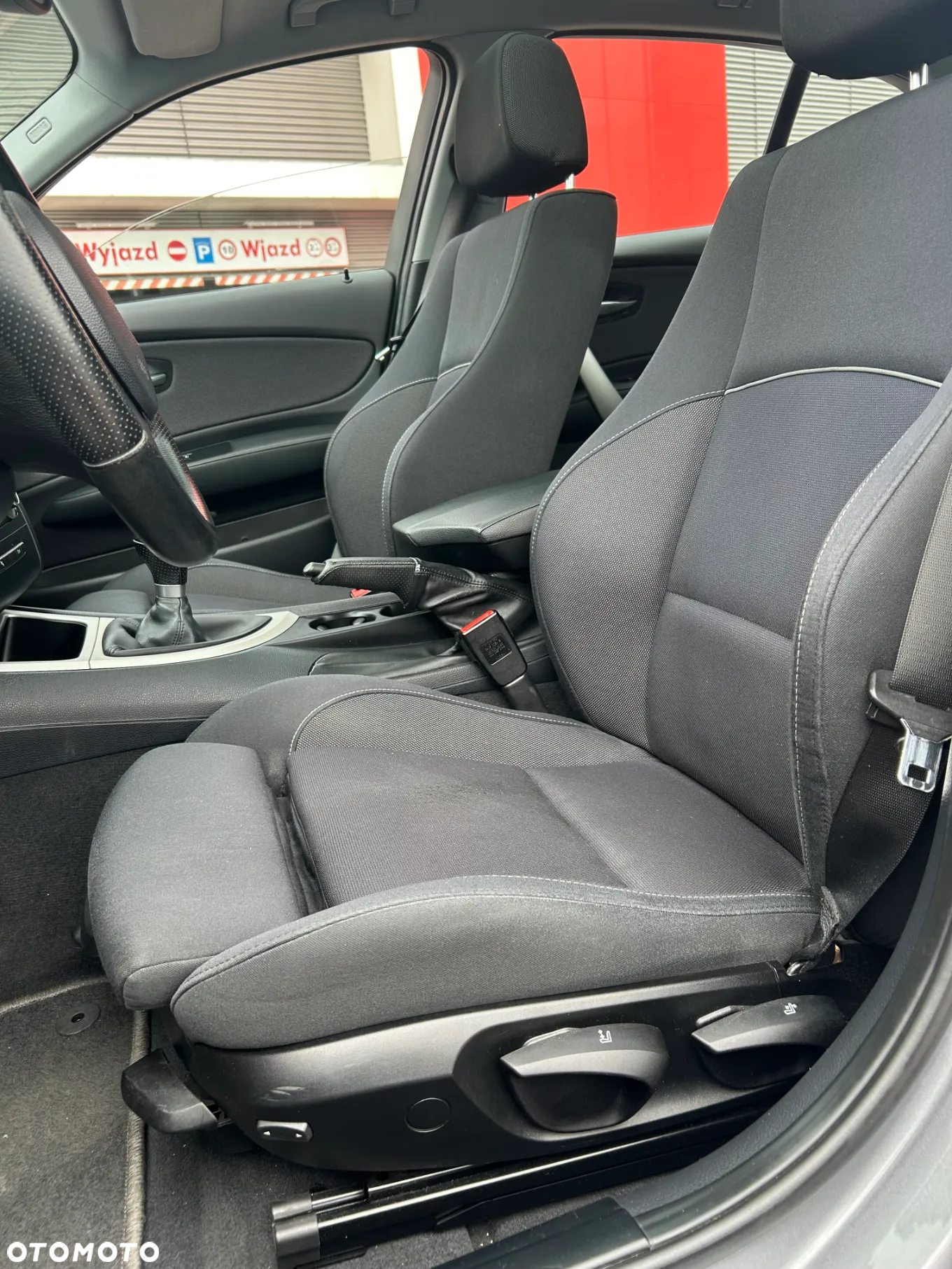 BMW Seria 1 120d - 15